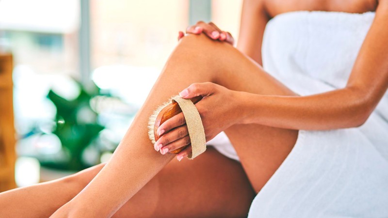 Treat yourself to toned, radiant and moisturised skin.